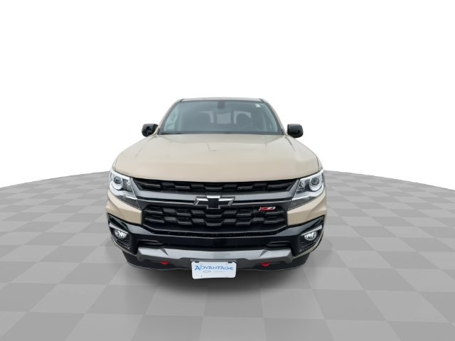 Used 2022 Chevrolet Colorado Z71 AWD/4WD image 3