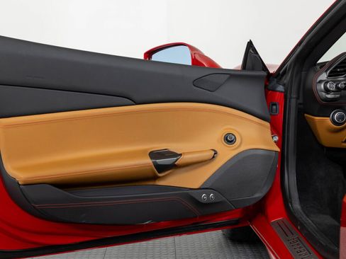 Certified 2018 Ferrari 488 Spider image 33