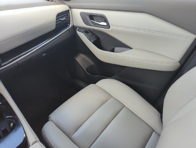 Certified 2023 Nissan Rogue SL w/ SL Premium Package FWD image 29