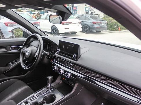 Used 2022 Honda Civic Sport image 21