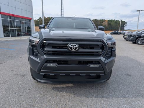 New 2025 Toyota Tacoma SR5 image 8