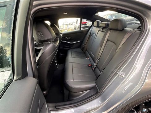 Used 2025 BMW 330i xDrive Sedan image 28
