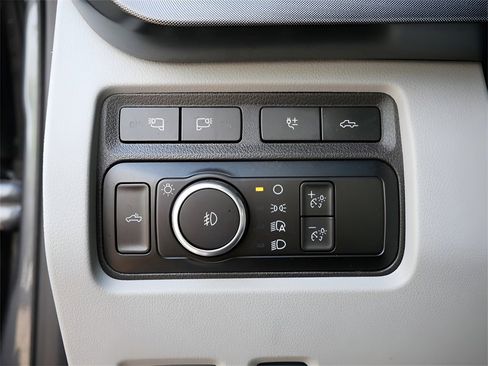 Used 2024 Ford F450 Limited w/ FX4 Off-Road Package image 14