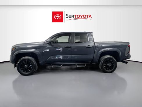 Used 2024 Toyota Tacoma SR5 w/ SR5 Upgrade Package image 7