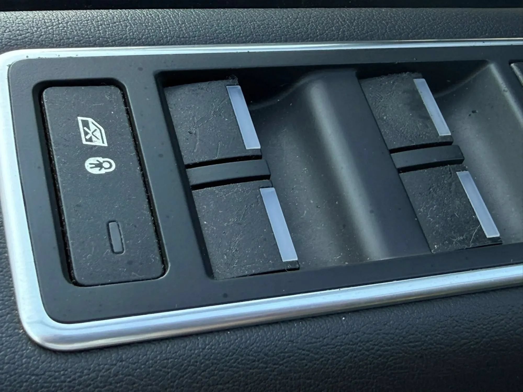 Used 2015 Land Rover Range Rover AWD/4WD image 40
