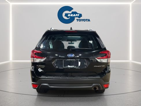 Used 2023 Subaru Forester Premium AWD/4WD image 6