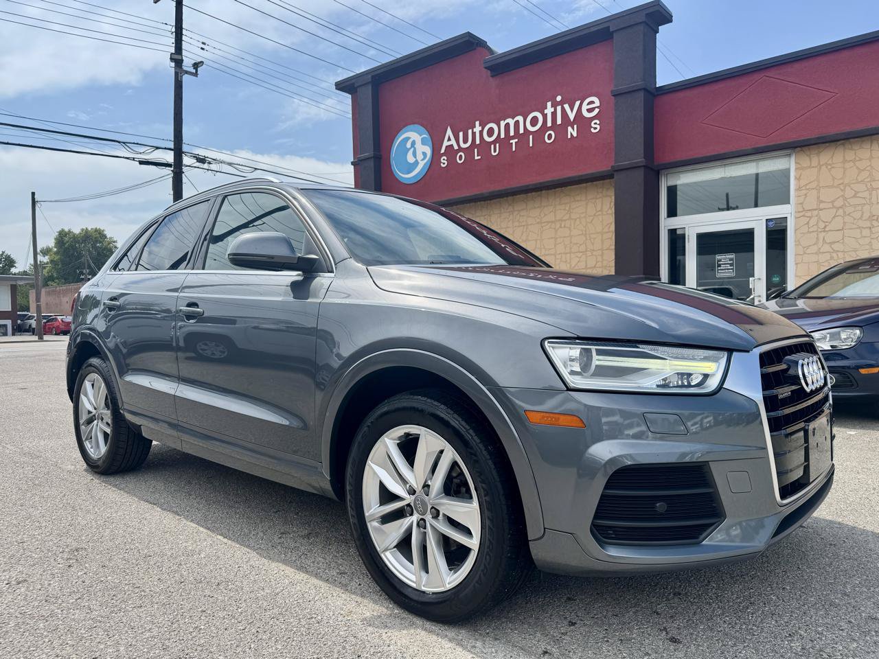 Used 2016 Audi Q3 2.0T Premium Plus AWD/4WD image 1