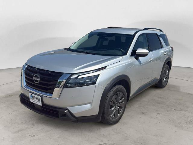 Certified 2024 Nissan Pathfinder SV AWD/4WD image 1