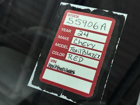 Used 2024 Chevrolet TrailBlazer LT w/ LT Cold Weather Package image 29