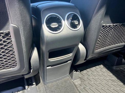 Certified 2026 Mercedes-Benz GLB 250 4MATIC image 19