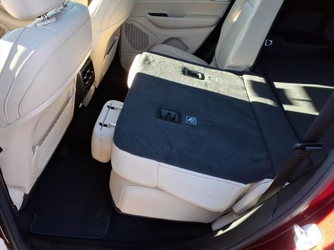 New 2025 Jeep Grand Cherokee Limited image 34