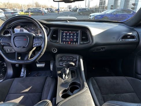 Used 2022 Dodge Challenger R/T Scat Pack image 15