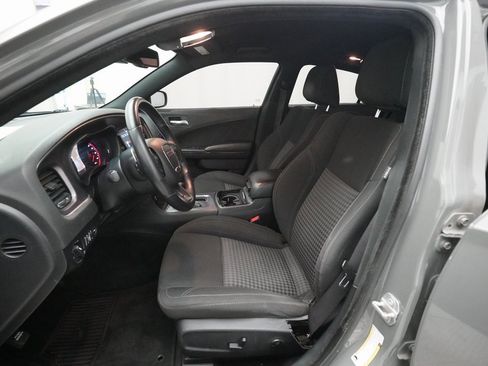 Used 2018 Dodge Charger GT w/ Blacktop Package image 7