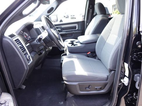 Used 2023 RAM 1500 Warlock AWD/4WD image 21