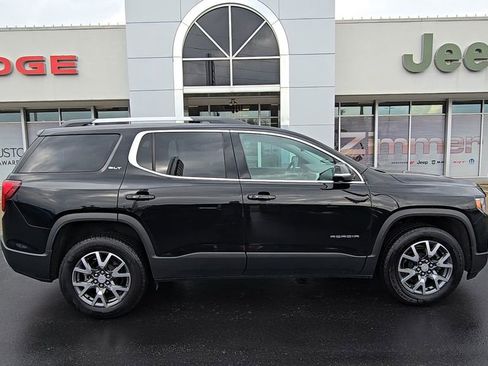 Used 2023 GMC Acadia SLT image 10