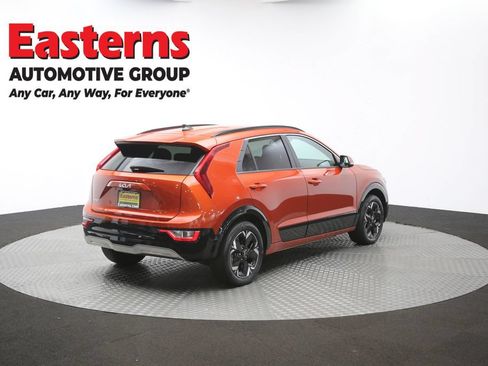 Used 2023 Kia Niro Wind w/ Wind Preserve Package FWD image 38