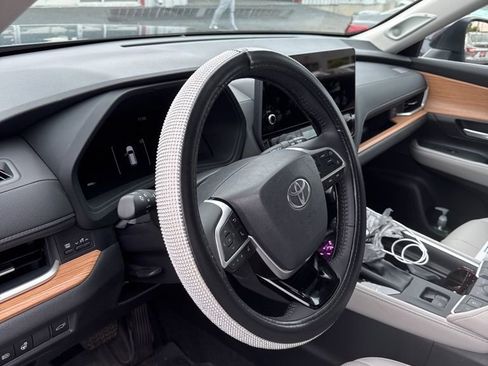 Used 2026 Toyota Grand Highlander FWD image 16