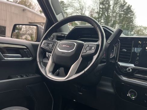 Used 2022 GMC Sierra 1500 Elevation image 17