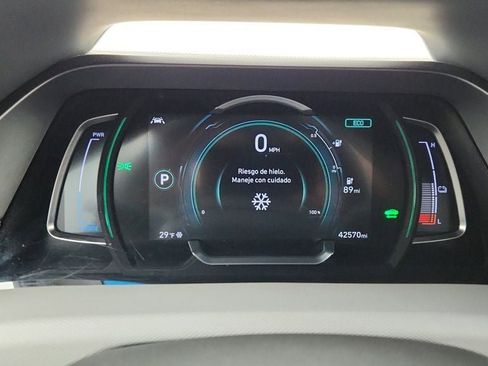 Used 2020 Hyundai Ioniq Limited image 15