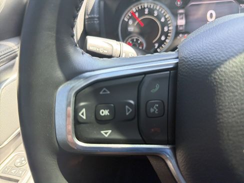 Used 2022 RAM 1500 Laramie AWD/4WD image 28