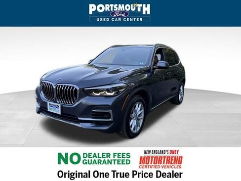 Used 2022 BMW X5 xDrive40i w/ Parking Assistance Package image 16