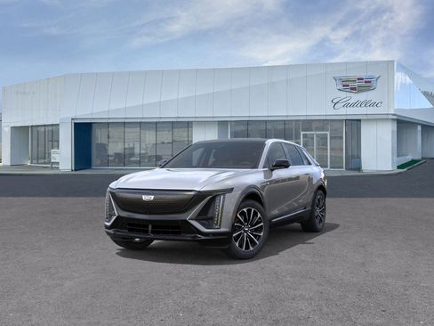 New 2026 Cadillac Lyriq Sport image 8