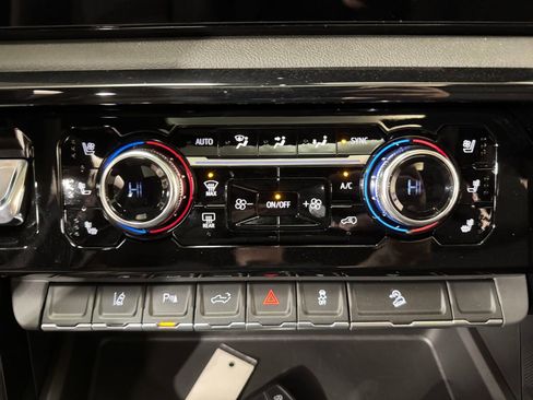 New 2026 GMC Sierra 3500 AT4 w/ AT4 Premium Plus Package image 18