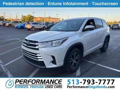 Used 2018 Toyota Highlander LE