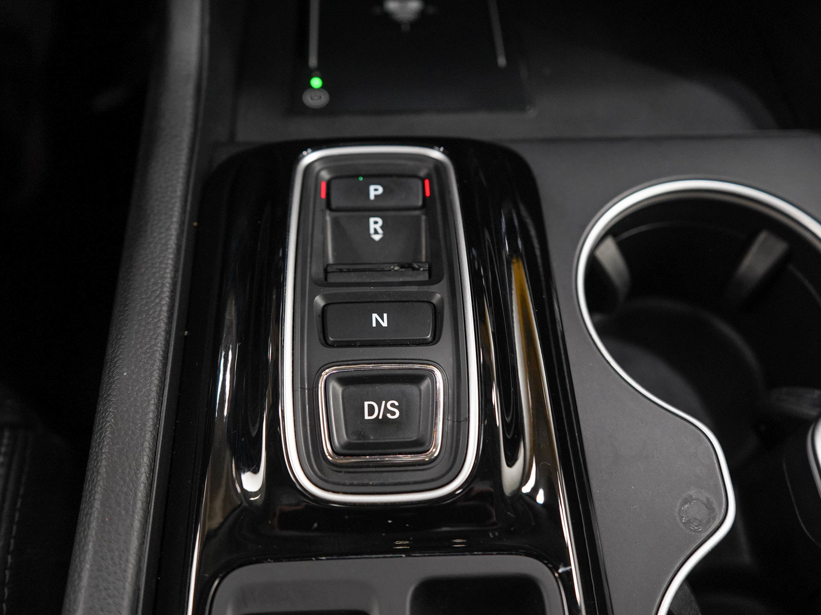 Used 2024 Honda Pilot Touring image 25