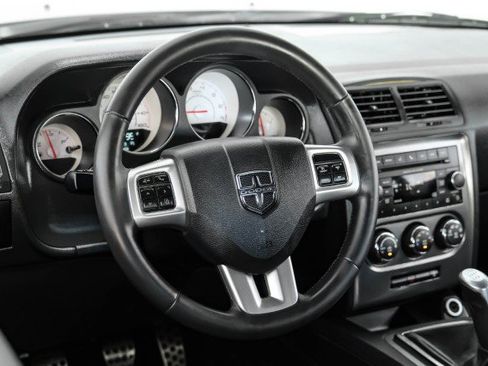 Used 2013 Dodge Challenger R/T RWD image 13