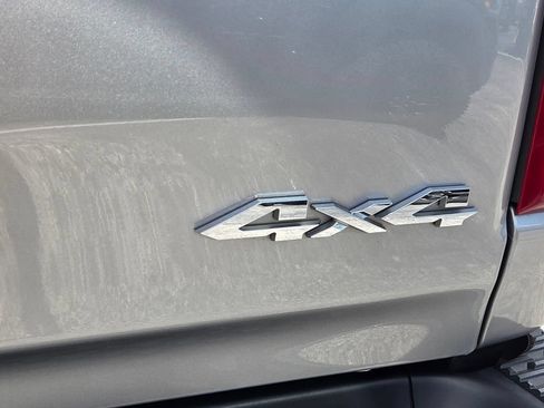 Used 2025 RAM 1500 Big Horn AWD/4WD image 10