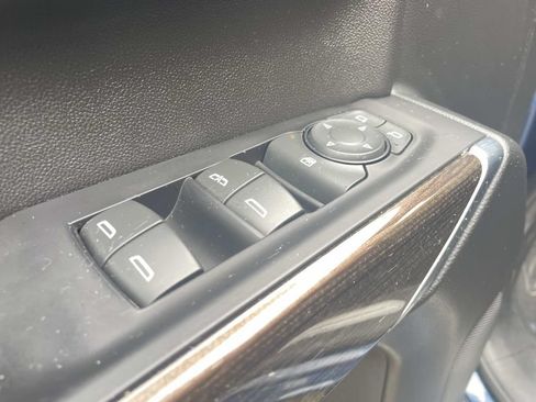 Used 2019 Chevrolet Silverado 1500 LT w/ All-Star Edition AWD/4WD image 12