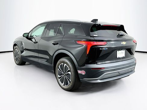 Used 2024 Chevrolet Blazer EV LT AWD/4WD image 5