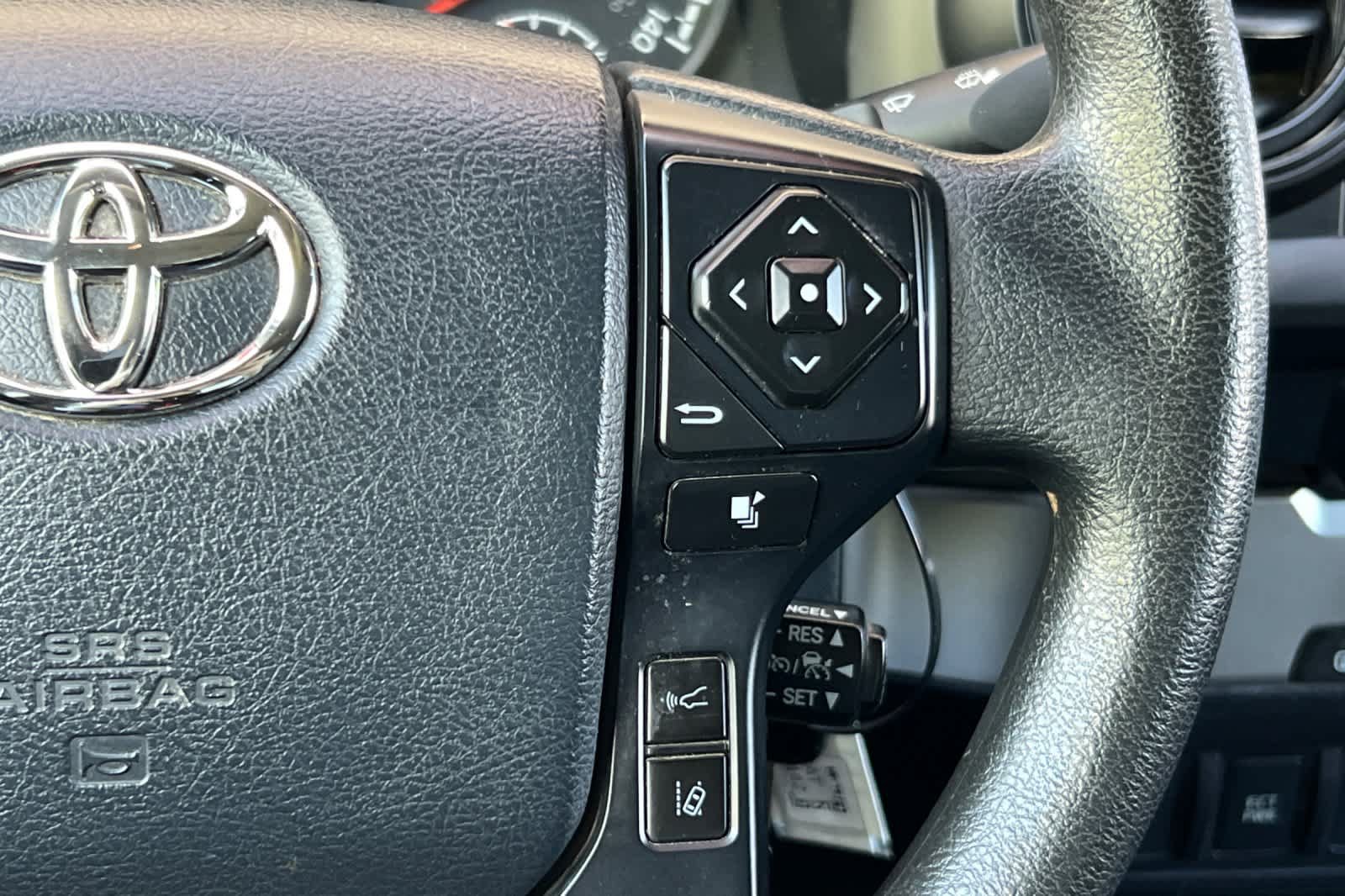 Used 2020 Toyota Tacoma SR RWD image 24