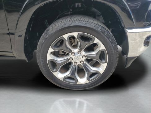 Used 2022 RAM 1500 Limited w/ Bed Utility Group image 32