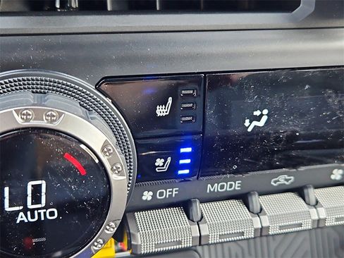 New 2025 Toyota Tacoma Trailhunter image 13