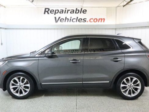Used 2018 Lincoln MKC Select w/ Select Plus Package AWD/4WD image 1