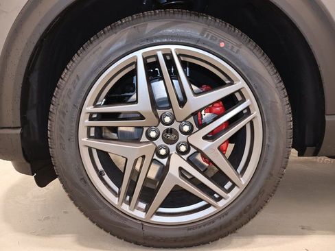 New 2026 Ford Explorer ST-Line w/ ST-Line Street Pack image 37