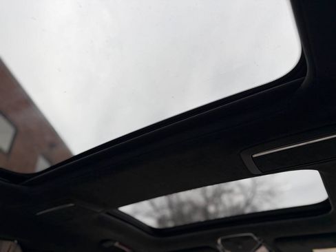 Used 2019 BMW ALPINA B7 xDrive AWD/4WD image 28