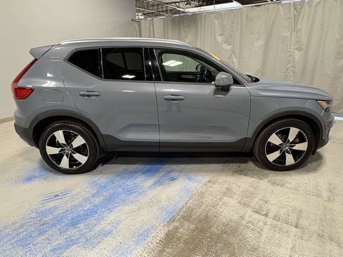 Used 2020 Volvo XC40 T5 Momentum AWD/4WD image 14