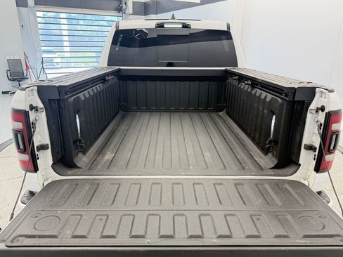 Used 2023 RAM 1500 Laramie AWD/4WD image 21