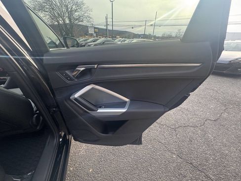 Used 2020 Audi Q3 2.0T Premium w/ Convenience Package image 18