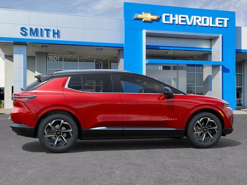 New 2025 Chevrolet Equinox EV LT image 29