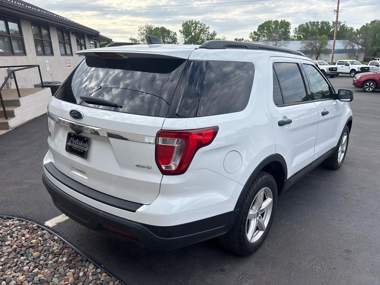 Used 2019 Ford Explorer 4WD image 3