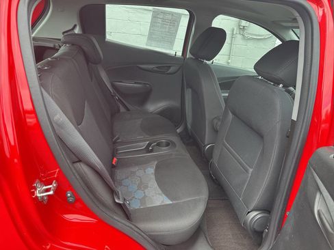 Used 2016 Chevrolet Spark LT image 21