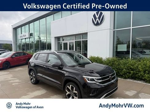 Used 2023 Volkswagen Taos SEL AWD/4WD image 1