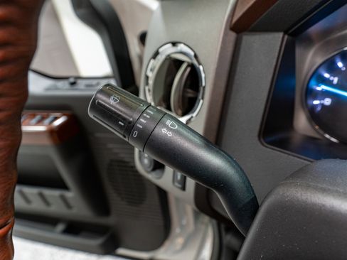 Used 2012 Ford F350 King Ranch w/ King Ranch w/Chrome Pkg image 26