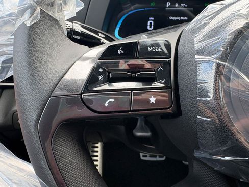 New 2026 Hyundai Elantra SEL Sport FWD image 23