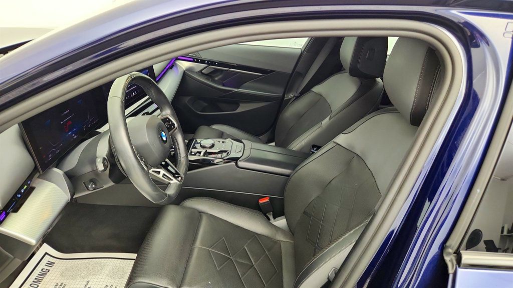 Used 2024 BMW 530i w/ M Sport Package RWD image 21