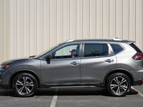 Used 2018 Nissan Rogue SL AWD/4WD image 48